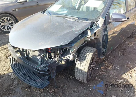 2015 Toyota Corolla S Premium из США, поврежденный, VIN 2T1BURHE4FC446362